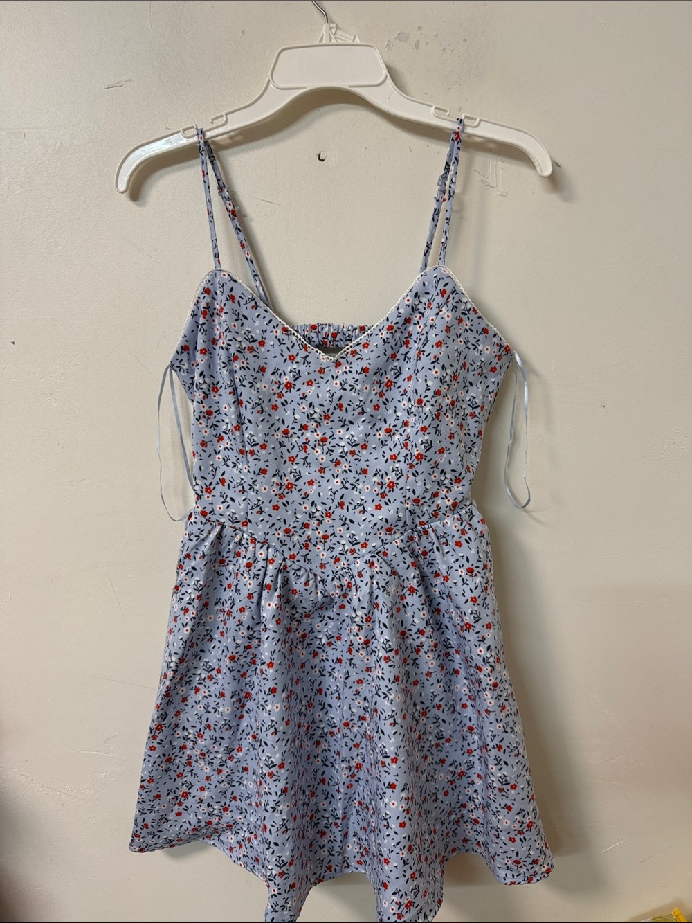 Francesca's Collections Light Blue Floral Spaghetti Strap Mini Dress
